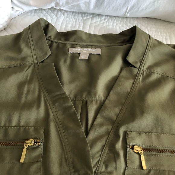 Banana Republic XS blouse - Picture 5 of 8